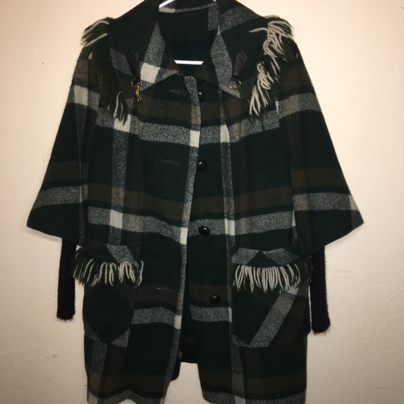 60s Vintage Betty Rose Wool plaid cape Coat - Picture 2 of 8